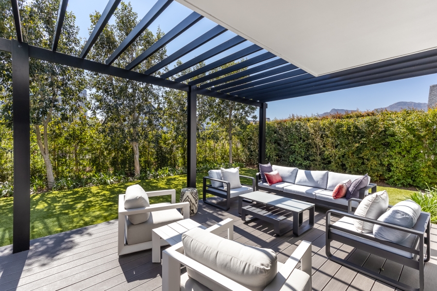 4 Bedroom Property for Sale in Pearl Valley at Val de Vie Western Cape